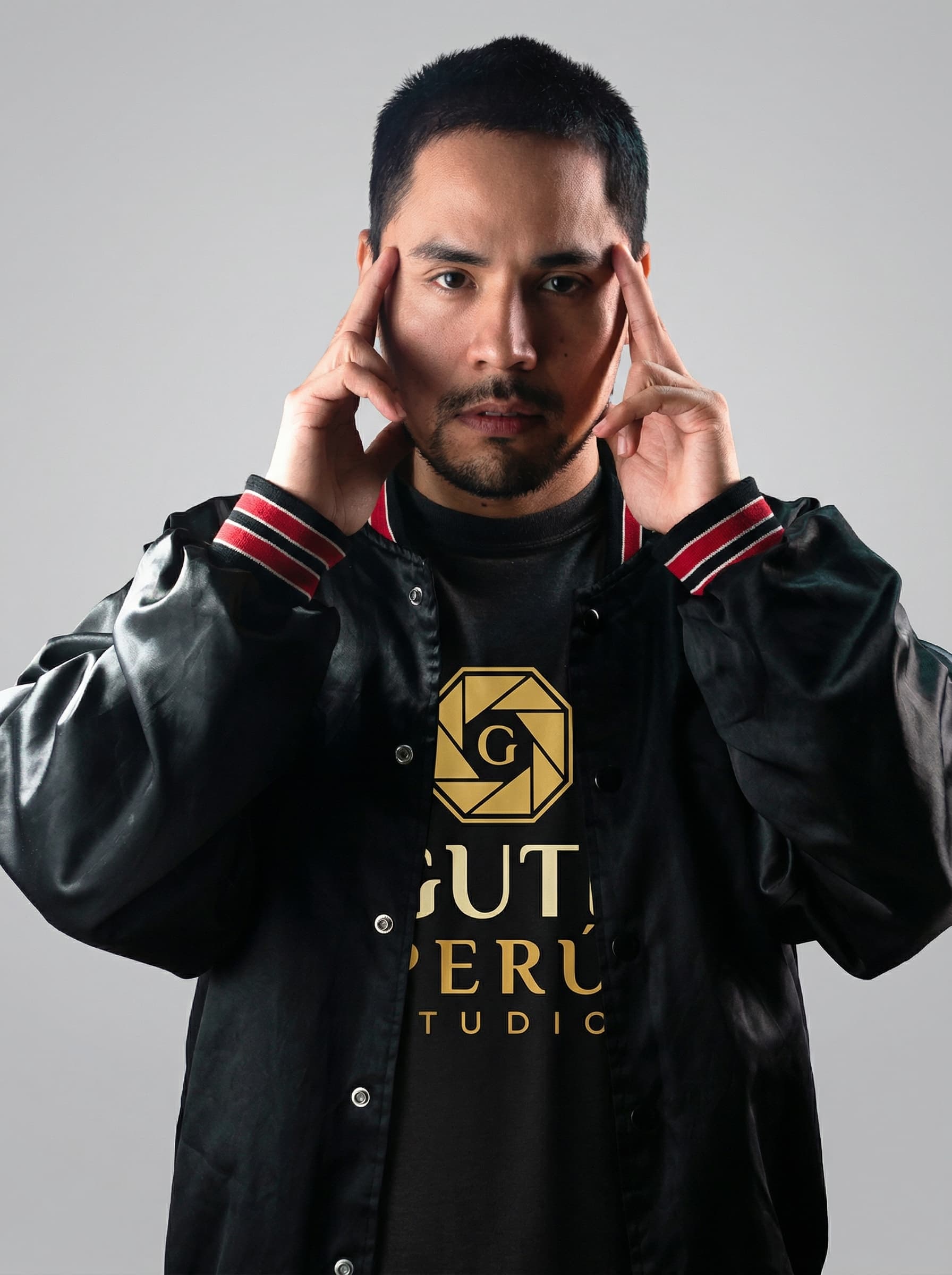 Arturo C. Gutiérrez, fotógrafo y fundador de Guti Perú Studio